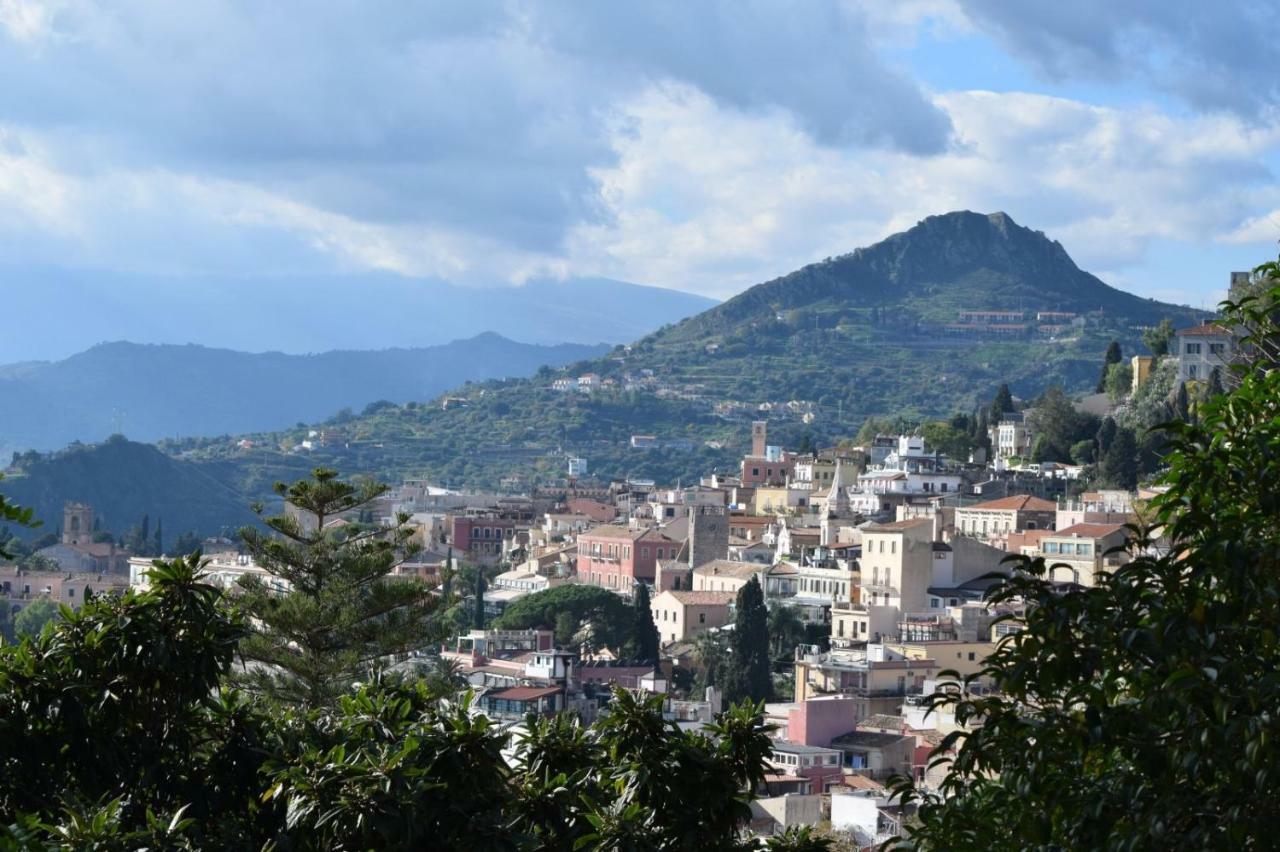 Taormina Al Bacio Apartment Dış mekan fotoğraf